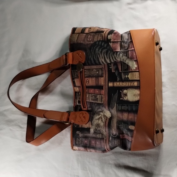 Fredrick the Literate Classic Tote Bag by Charles Wysocki - Picture 1 of 10